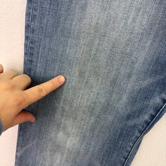 Lucky Brand Men's Easy Rider Boot Cut Light Wash Denim Jeans Size 34x32 - Picture 3 of 14